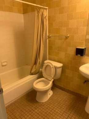 LA Lovely Double Deluxe Unit (C14), Los Angeles